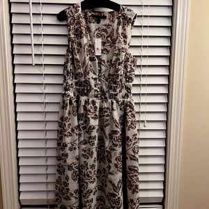 Brown and white flower print.New dress.